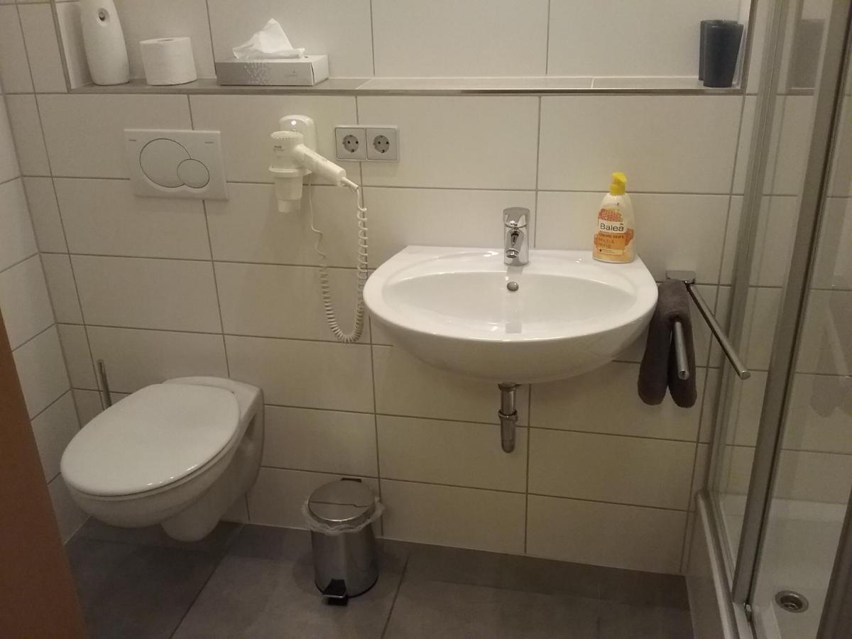 Gaestezimmer , Pension Wauri Waldenbuch Kültér fotó